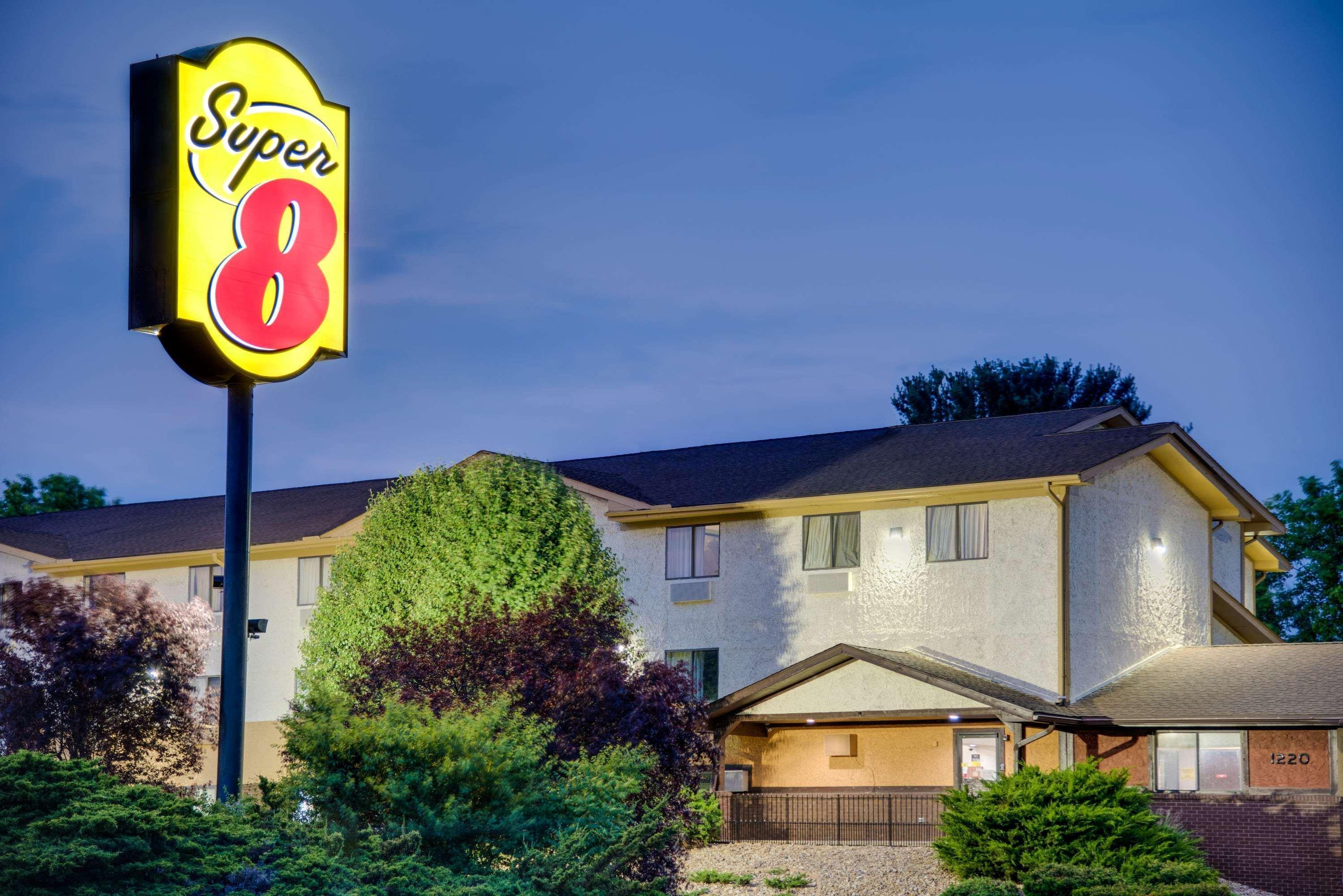 Super 8 By Wyndham Hagerstown I-70 Motel Exterior foto