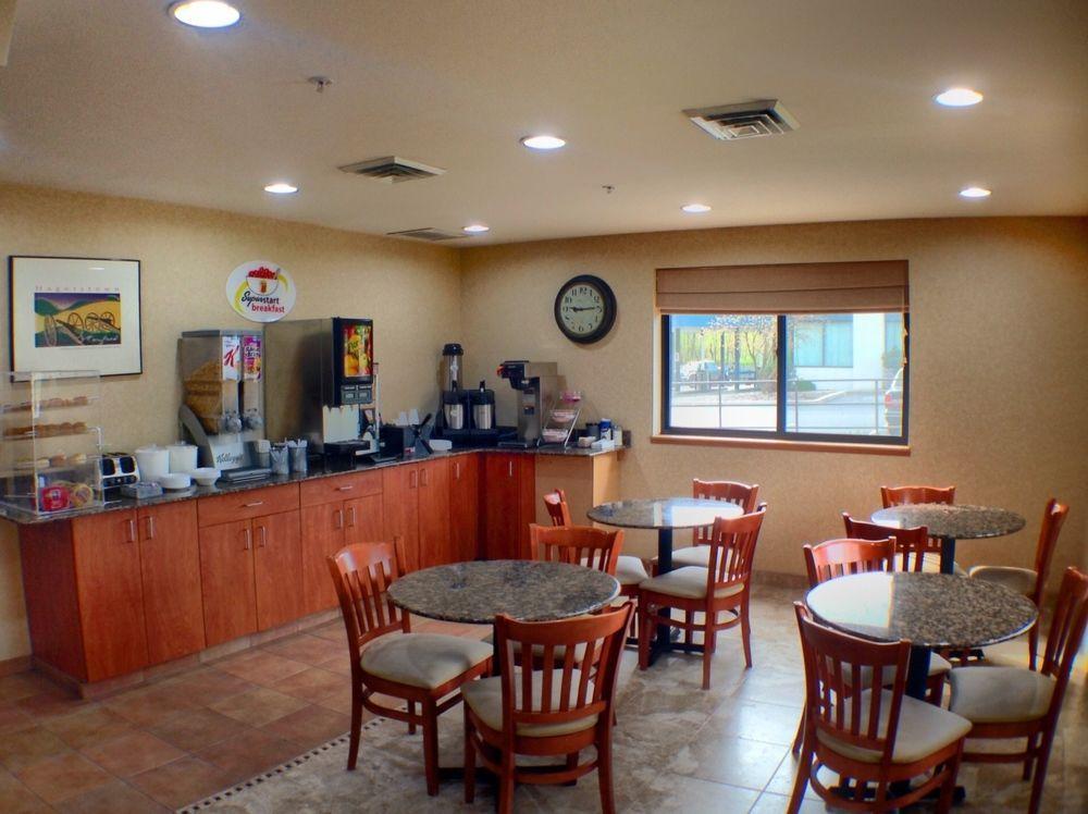 Super 8 By Wyndham Hagerstown I-70 Motel Exterior foto